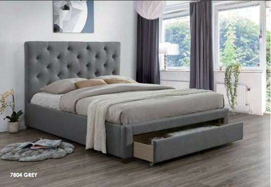 PJ Warehouse Gray Queen Bed 7804